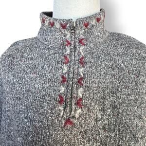 Vintage Woolrich Gray Red Half Zip Nordic Heart Trim Wool Sweater Warm Cozy